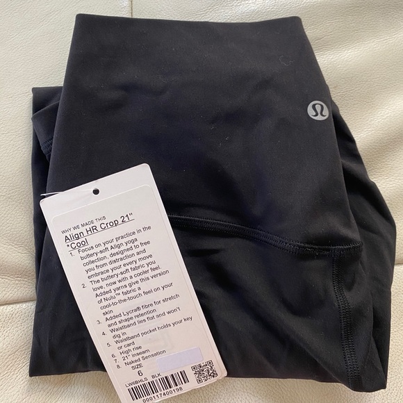 Brand New Lululemon Align HR Crop 21” *cool size 6 - Picture 3 of 4